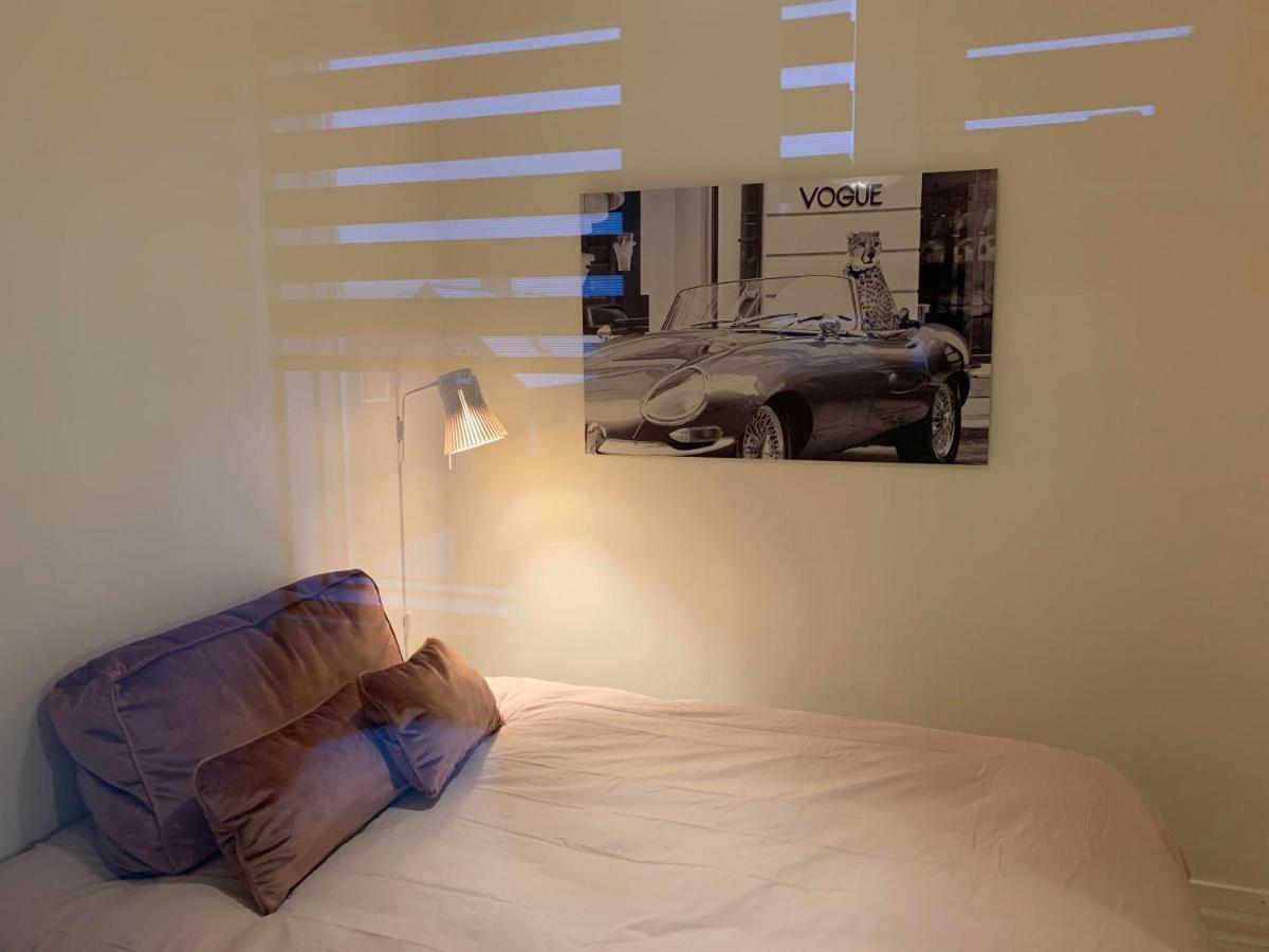 Broncks Apartment 1 - Modern 2-Bedroom In The Heart Of Tórshavn Dış mekan fotoğraf