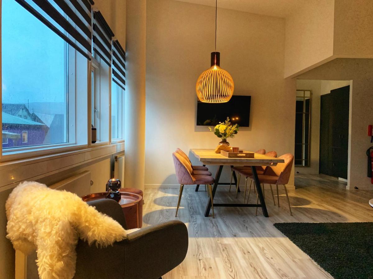Broncks Apartment 1 - Modern 2-Bedroom In The Heart Of Tórshavn Dış mekan fotoğraf