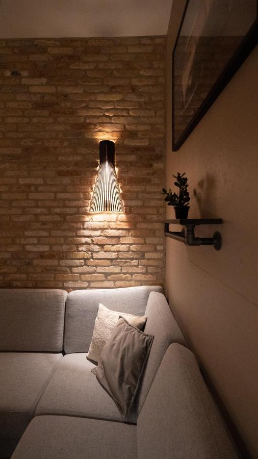 Broncks Apartment 1 - Modern 2-Bedroom In The Heart Of Tórshavn Dış mekan fotoğraf